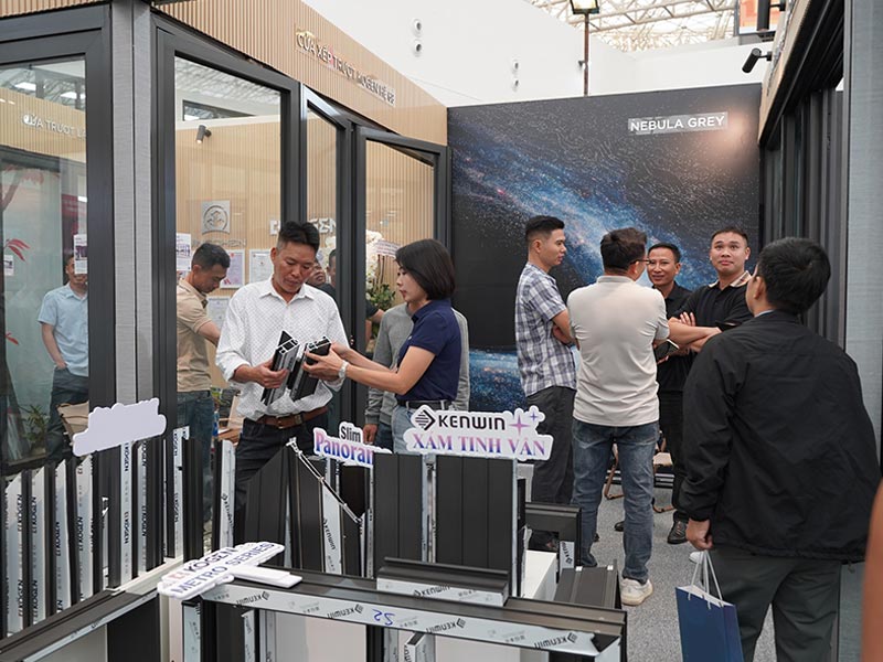 gian hàng kenwin tại triển lãm ngành cửa việt nam 2025