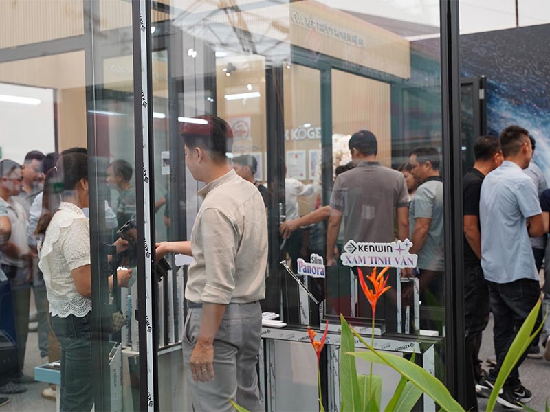 gian hàng kenwin tại triển lãm ngành cửa việt nam 2025