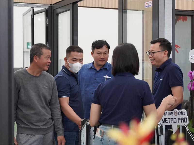 gian hàng kenwin tại triển lãm ngành cửa việt nam 2025